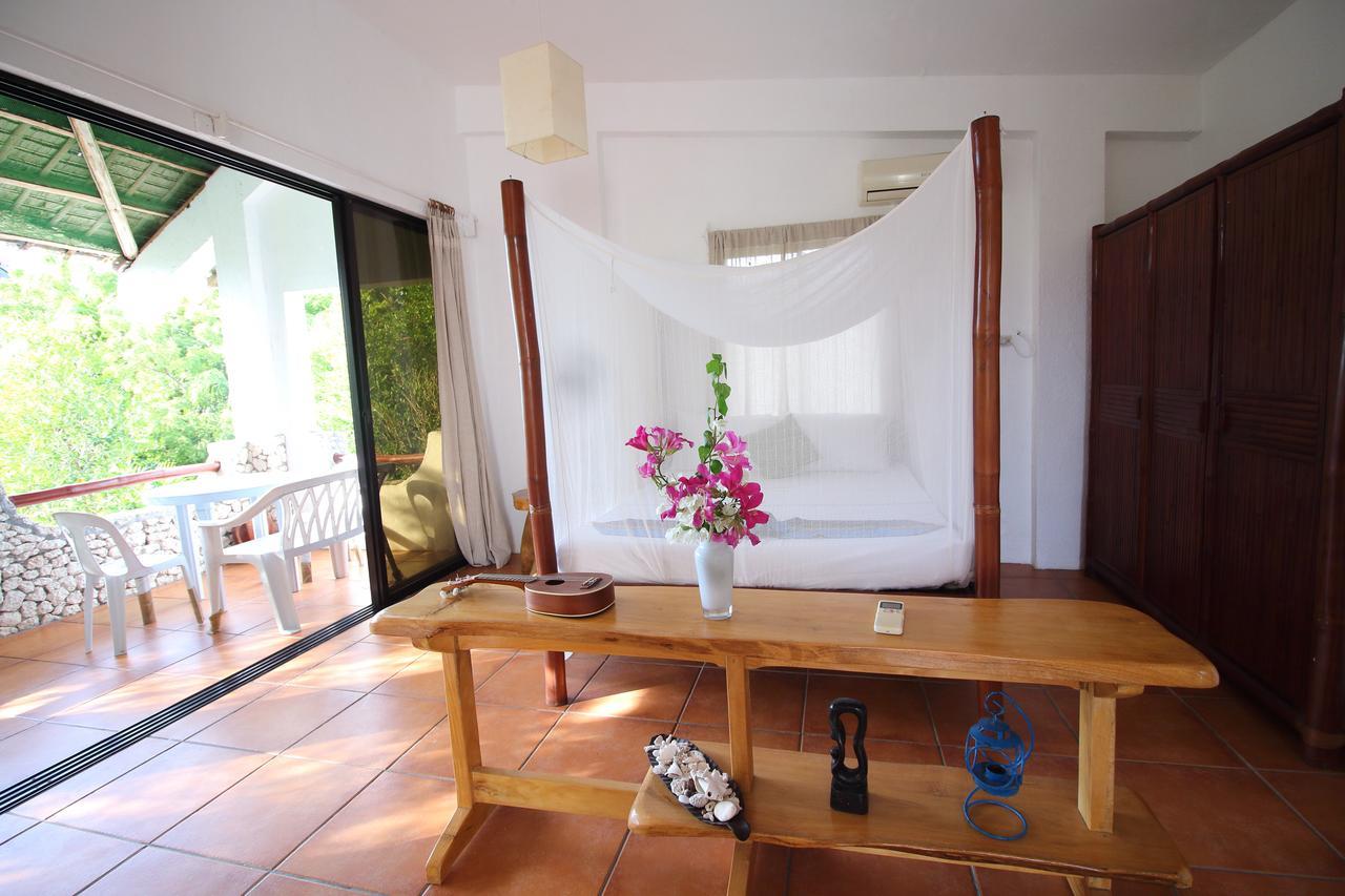 The Blue Orchid Resort Moalboal Exterior foto