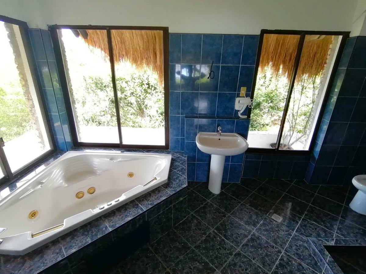 The Blue Orchid Resort Moalboal Exterior foto