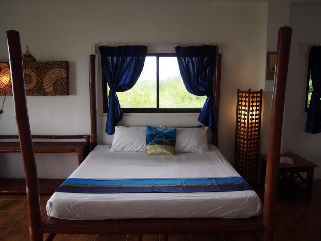 The Blue Orchid Resort Moalboal Exterior foto